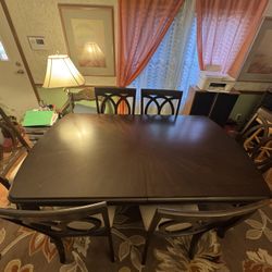 Dining Table W/leaf 