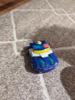 Chase Police Transformer Rescue Bot Toy