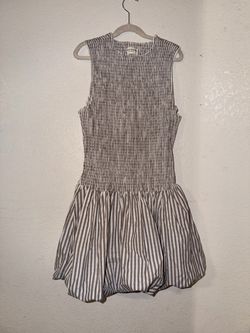 Trendy puffy skirt dress