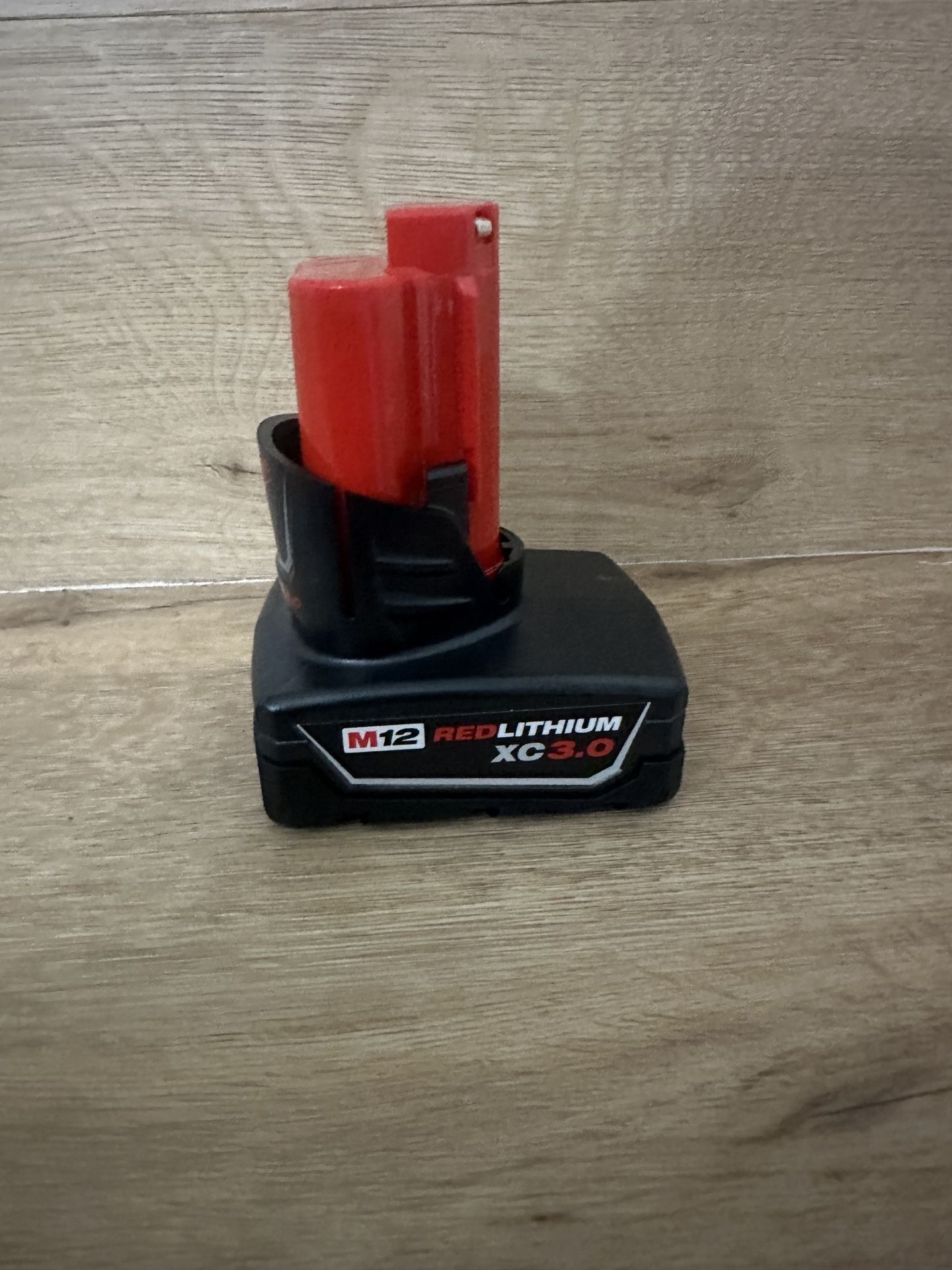 Milwaukee M12 3.0ah Battery (new)