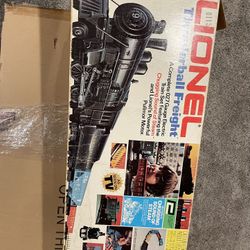 Lionel 1975 Train Set