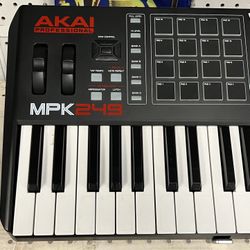 Akai MPK249 MIDI Keyboard Controller 