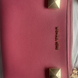 Marc Jacob’s Pink purse