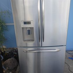 GE refrigerators 36x70