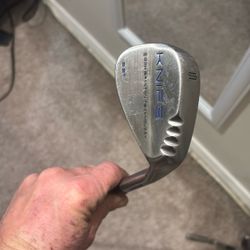 Golf Club Make Offer