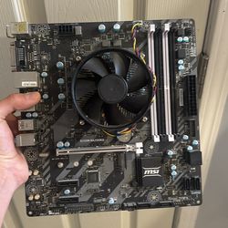 Pc motherboard with cpu