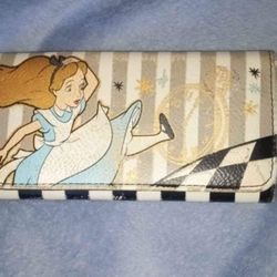 Alice In Wonderland Wallet 