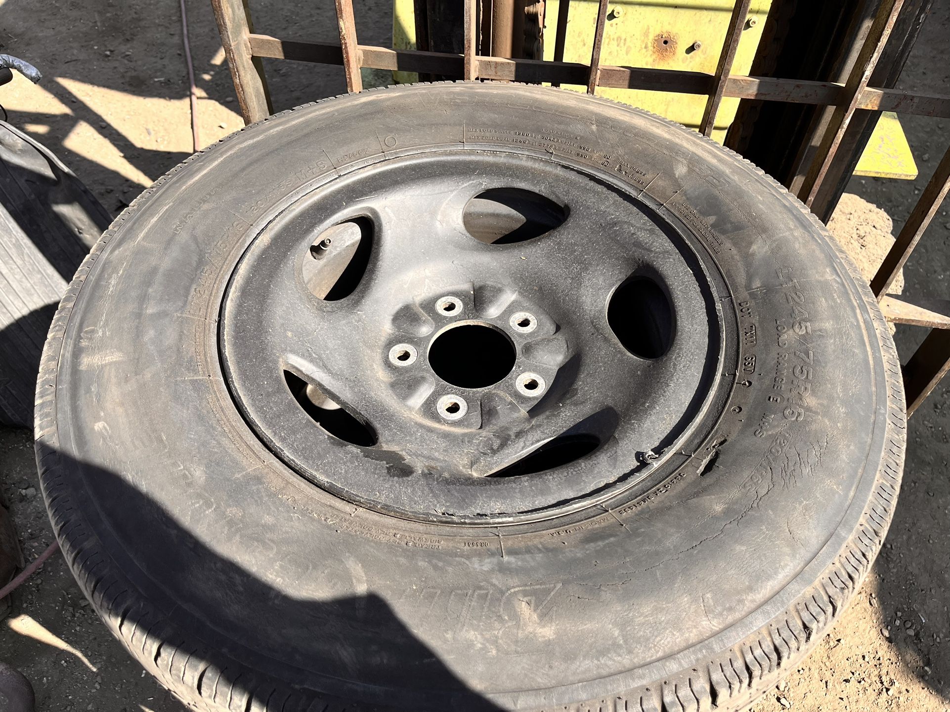 Set Of Wheels Off 97 Ford F150 Factory.16 Inch