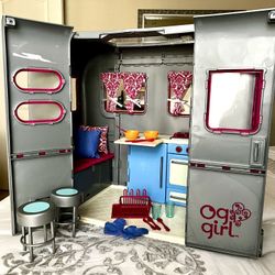 Our Generation RV Seeing You Camper 