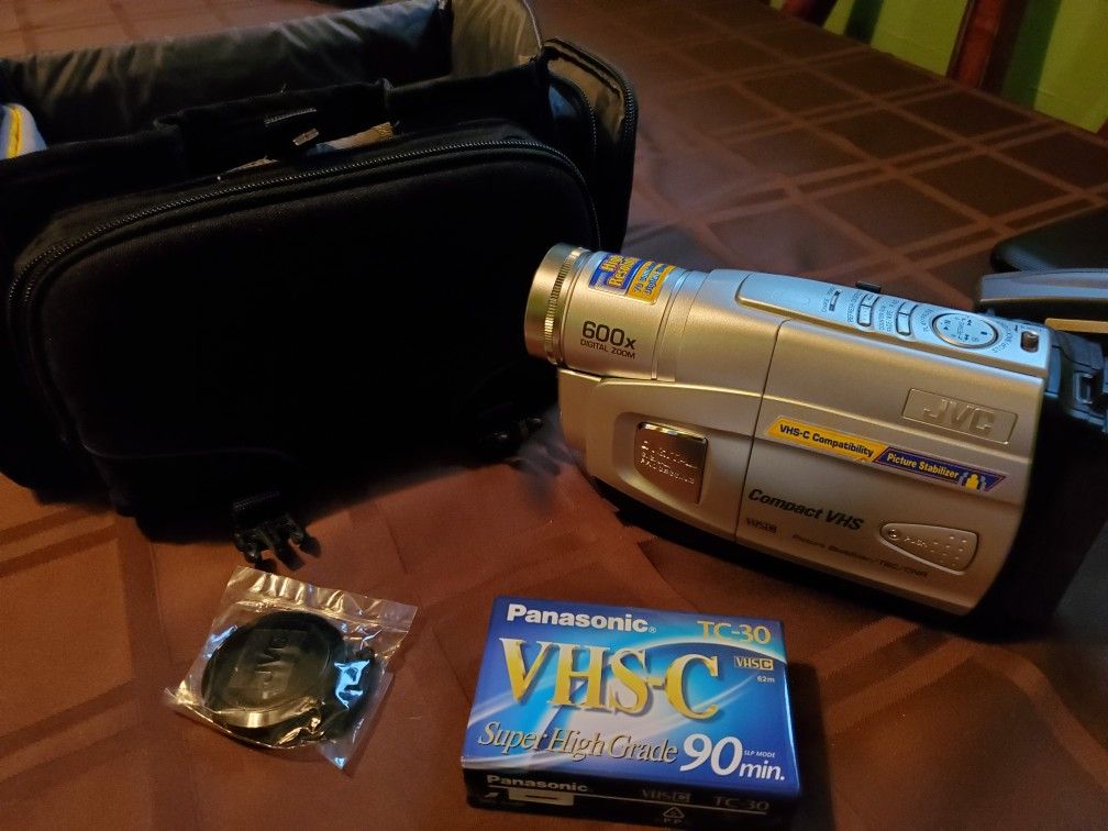 Jvc, mini vhs video camera