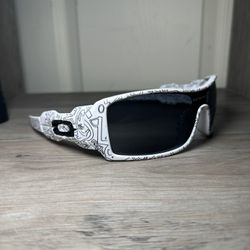 White Graffiti Oak Oil Rig Sunglasses 