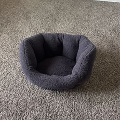Small Pet Bed 