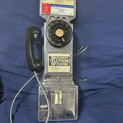 VINTAGE AUTOMTIC ELECTRIC COMPANY 3 SLOT ROTARY PAY PHONE IN WORKING CONDITION 
