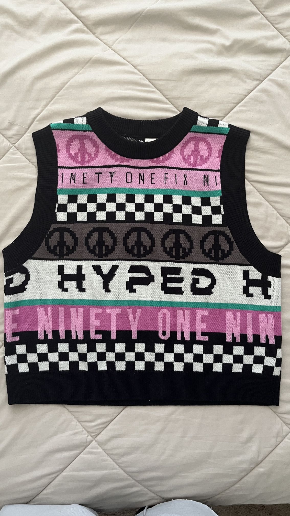 H&M Sweater Vest, Pink & Black, Size: Medium