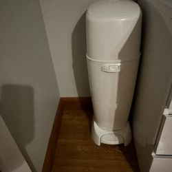 Diaper Genie 