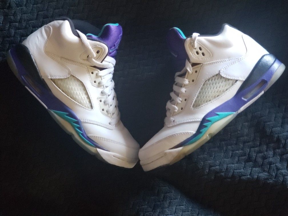 Jordan 5 White Grape (2013) Sz 6 - Mesa