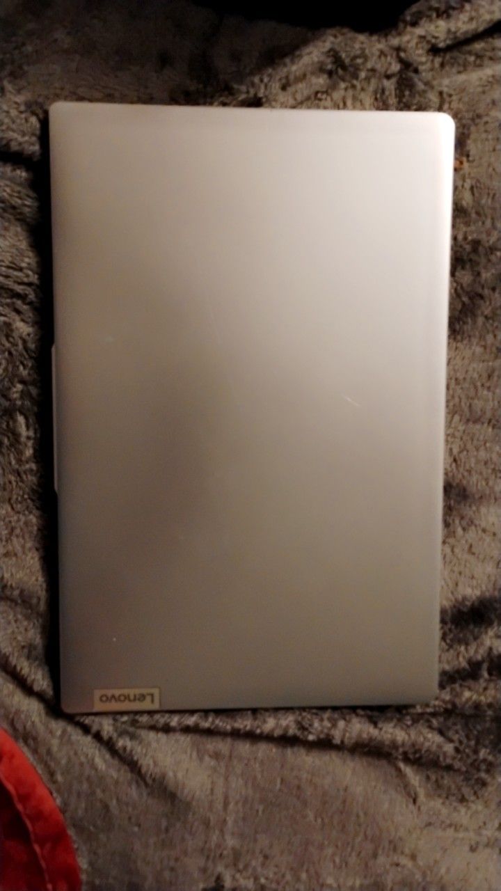 Lenovo IdeaPad Slim 3 15.6 inch Windows Laptop AMD Ryzen 5-7520U 8GB RAM 256GB SSD Arctic Grey