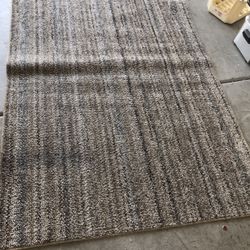 5x6 Ft Rug