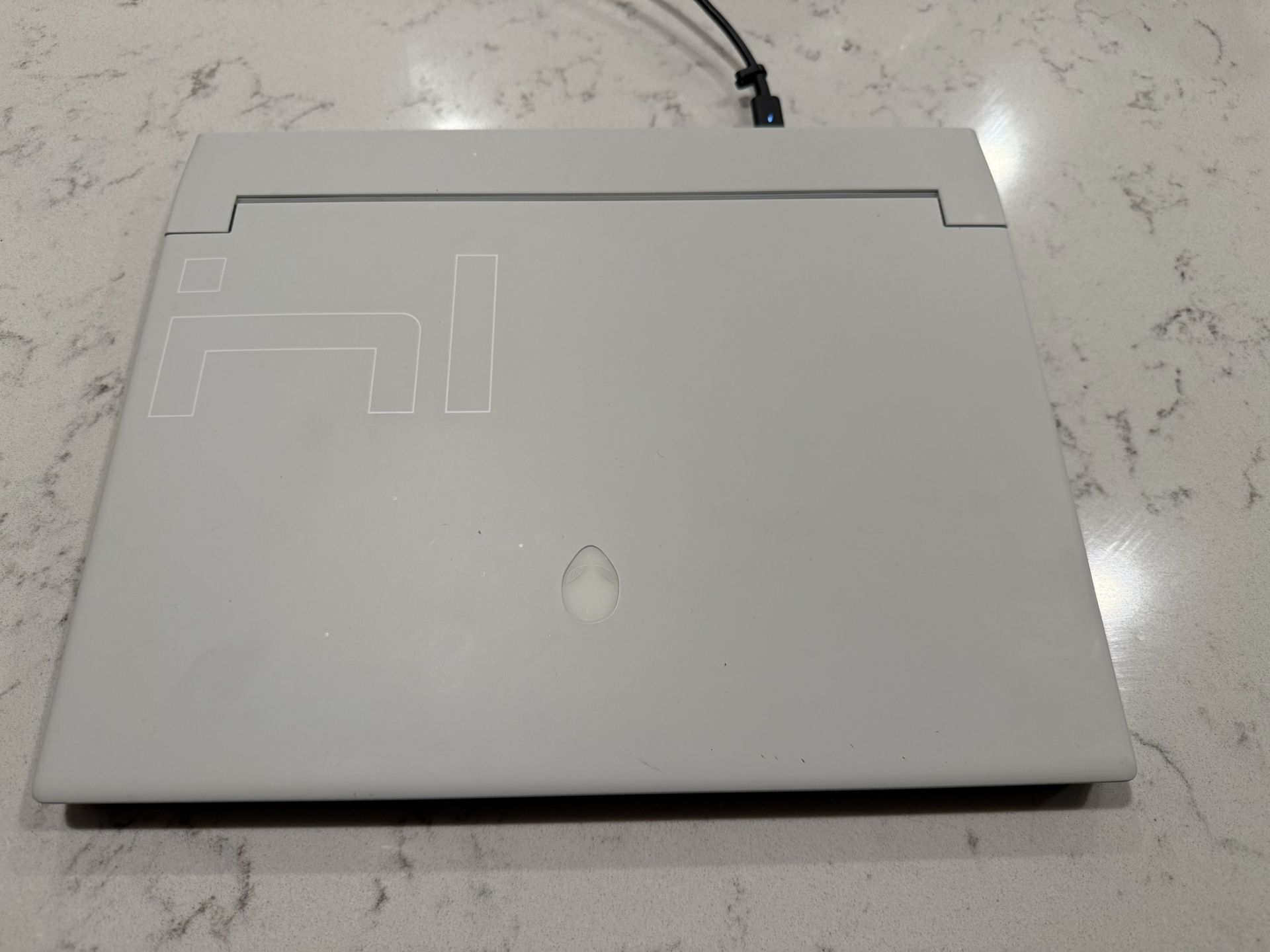 Alienware X14