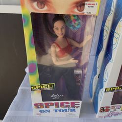 Spice Girls “Melanie C” Spice On Tour Doll – New in Box (1998 Official Merchandise)