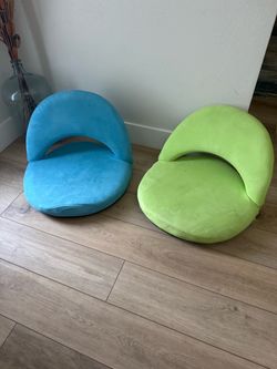 Floor Chairs