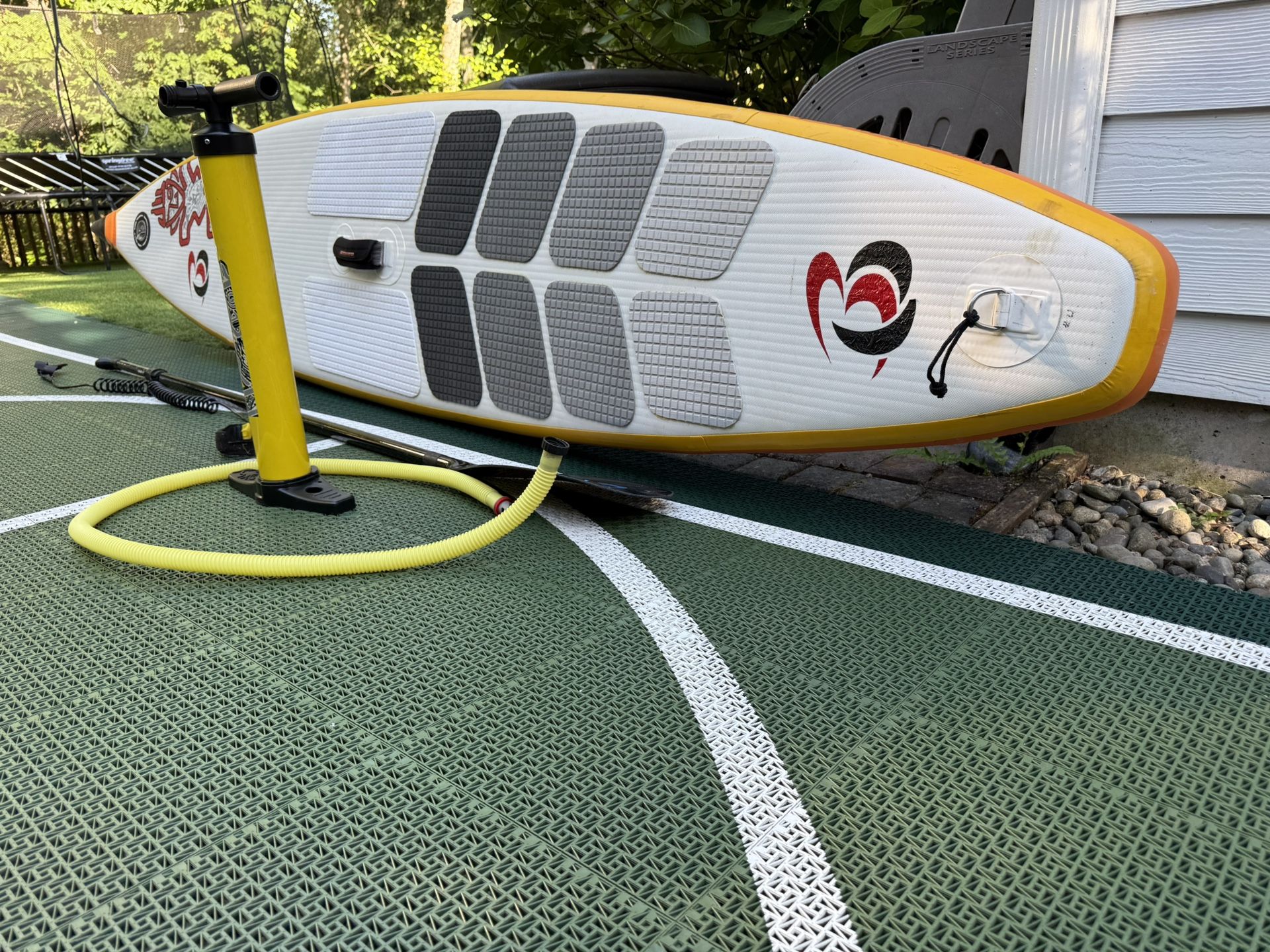Starboard Junior Paddle board Inflatable SUP 10’ 6” X 25” X 4”