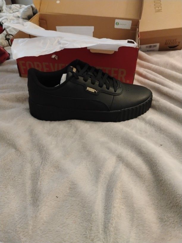 New Puma Woman's Size 10