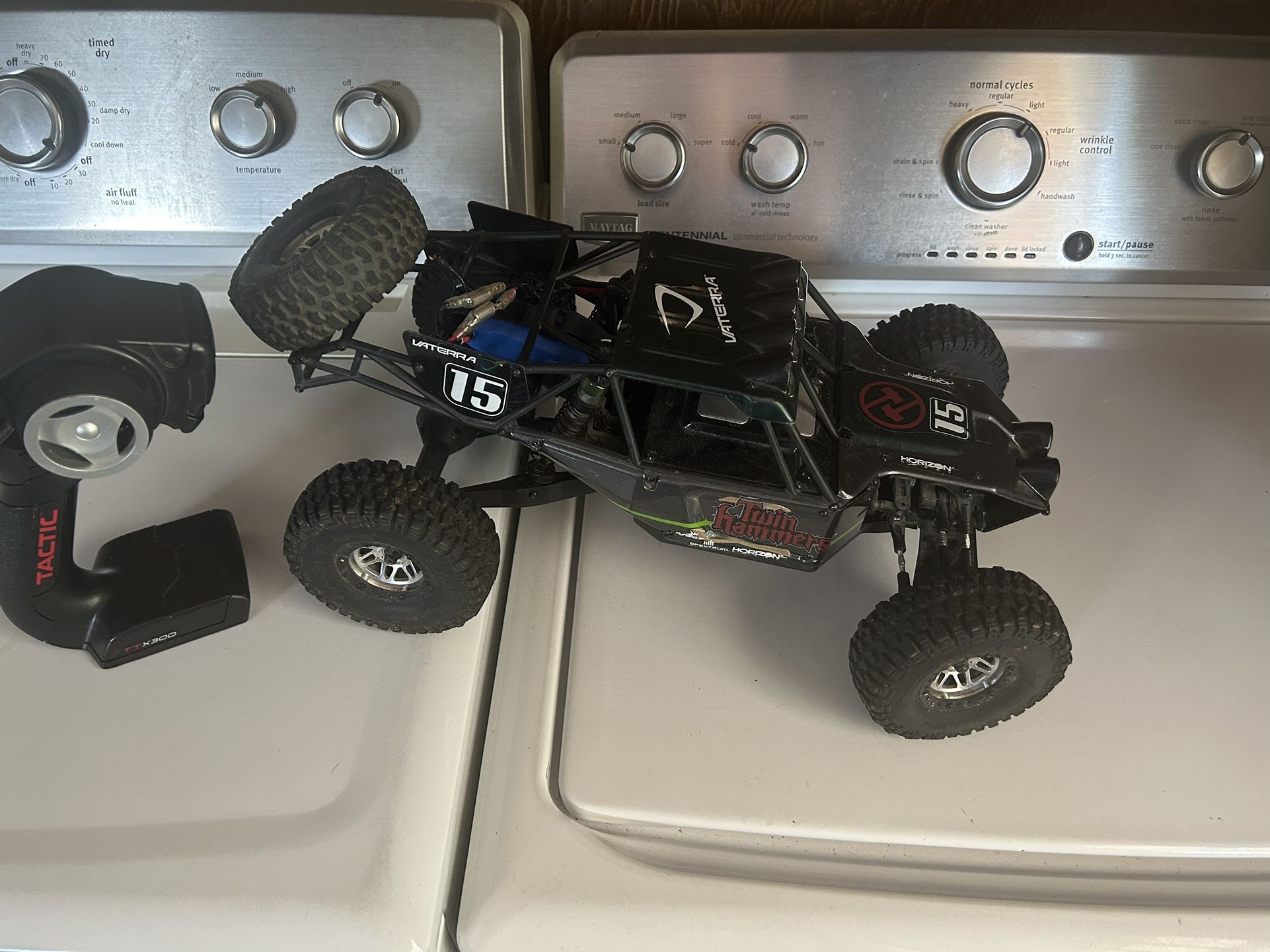 Vaterra Twin Hammers