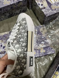 Shoes B23 D i o r