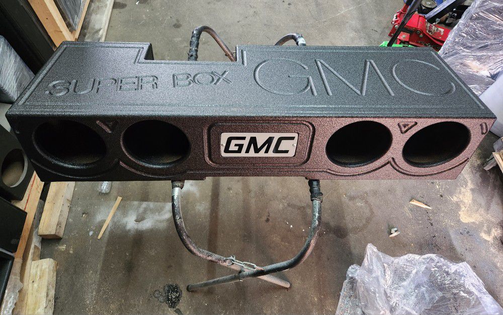 Custom 2019-2024 Gmc Sierra Crew Cab Subwoofer Box Quad 8" SLT SLE AT4 DENALI