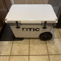 RTIC 52QT Cooler- Brand New