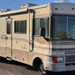 1997 Fleetwood Bounder 