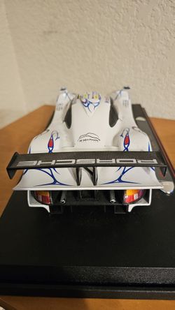 Porsche 911 GT1 Winner 24h Le Mans 1998 - Spark 1 : 43 & 1 : 18