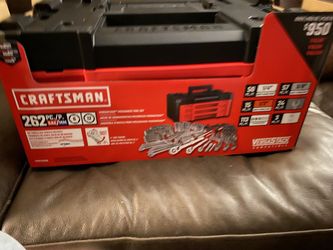 262 pc Crafsman mechanics tool set new got 2 for christmas asking 175