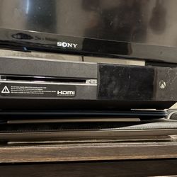 Xbox One bundle w/ Kinect 