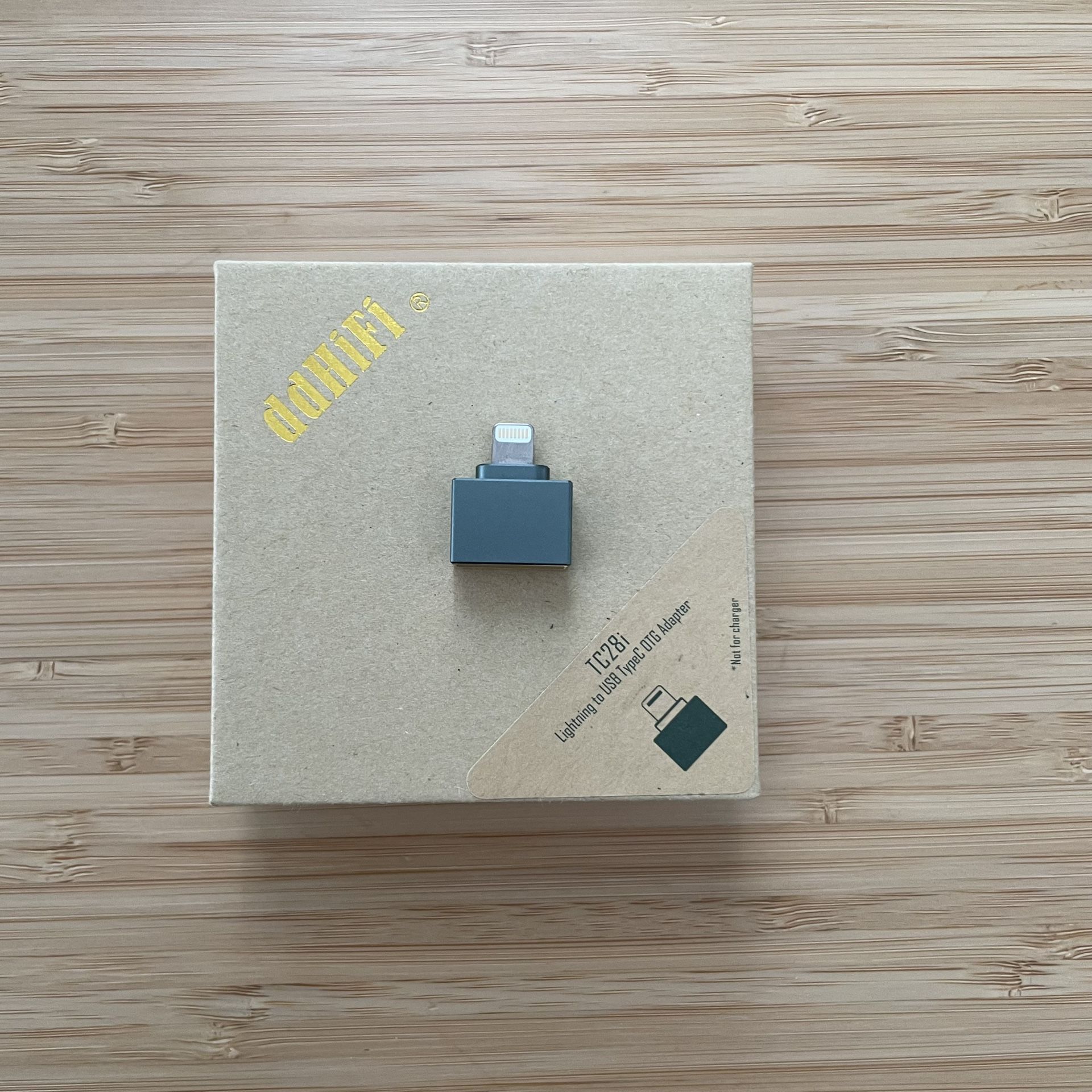 ddHiFi Tc28i Female Type-C to Male Lighting OTG Adapter