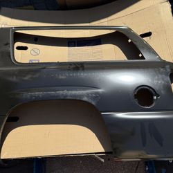 Genuine 00-06 Chevy Suburban / GMC Yukon Quarter Panel Left Side OEM Original GM 