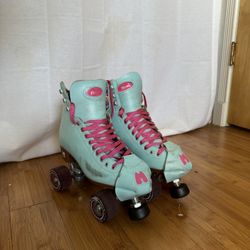 Moxi Roller Skates Size 7 (Pink & Blue)