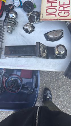 Tow Hitch With 2 Inch Ball