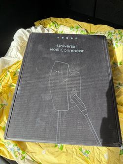 Tesla Universal Wall Connector