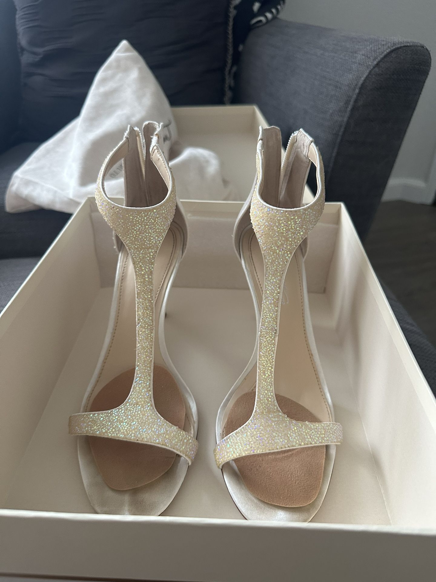 Vince Camuto Wedding Shoes - Size 8