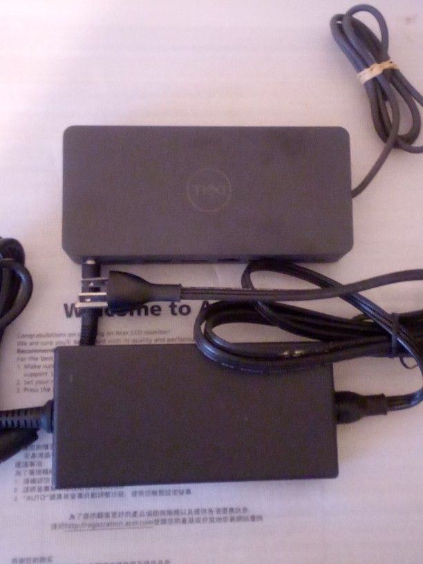 Dell Universal Dock UD22 USB-C Docking Station