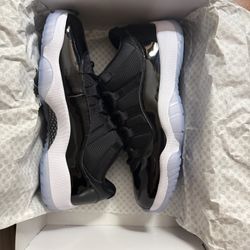 Air Jordan 11 Retro Lows