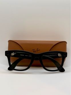 New Ray-Ban Meta Wayfarer Glasses- Gen 1