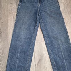 👖 Old Navy High-Waisted Straight Leg Jeans  👖