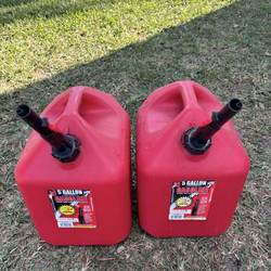 5 gal  gas can