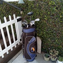Set Of Silver Hawk L/H Golf Clubs