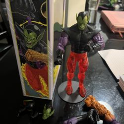 Marvel legends super skrull use like new 