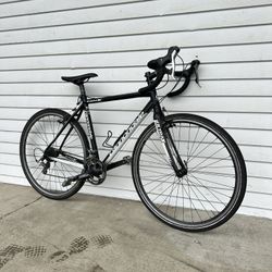Cannondale Road Bike