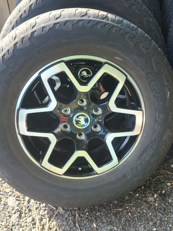 Ford Bronco Factory 18 Inch Wheels And Tires